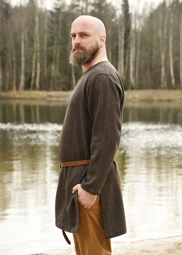 Viikinkitunika Morten, kalanruotokuvio, ruskea
