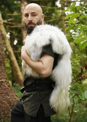 Hartiaturkis “Berserker”, viikinkityylinen turkisviitta