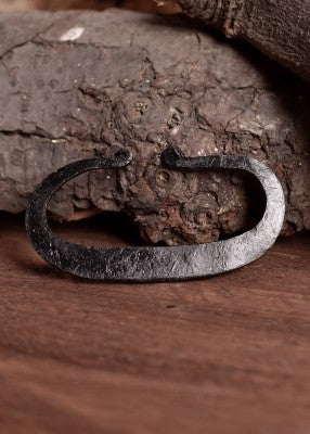 Keskiaikainen tulusrauta hiiliteräksestä