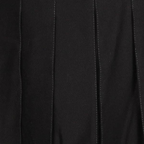 Musta utility-kiltti – käytännöllinen ja tyylikäs