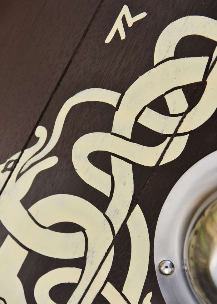 Viikinkikilpi, käärmeet