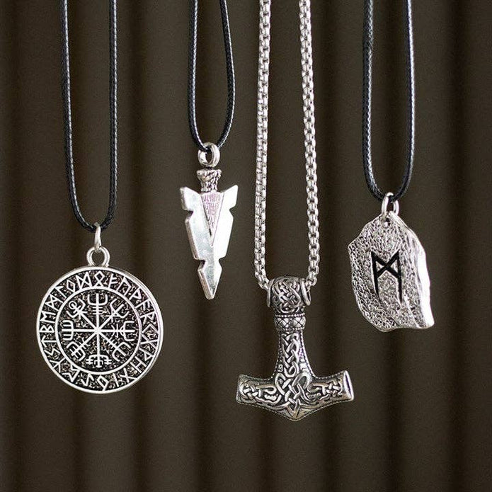 Viikinkiriipus – Vegvisir-kompassi