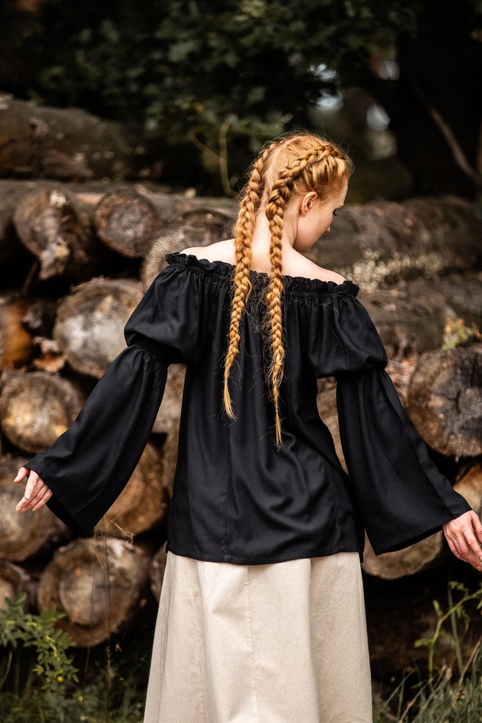 Keskiaikainen pusero Emma