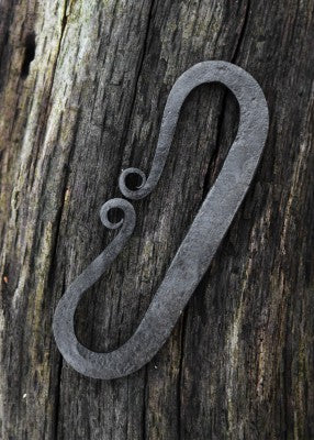 Tulusrauta karkaistu teräs